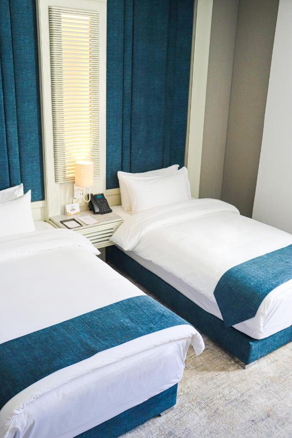 Rival Hotel Amman Eksteriør bilde